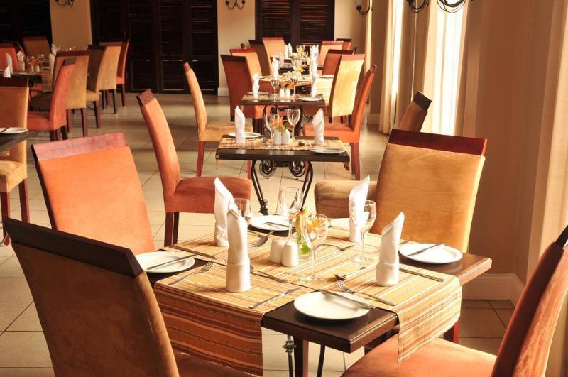 Protea Hotel By Marriott Nelspruit Mbombela Exterior photo